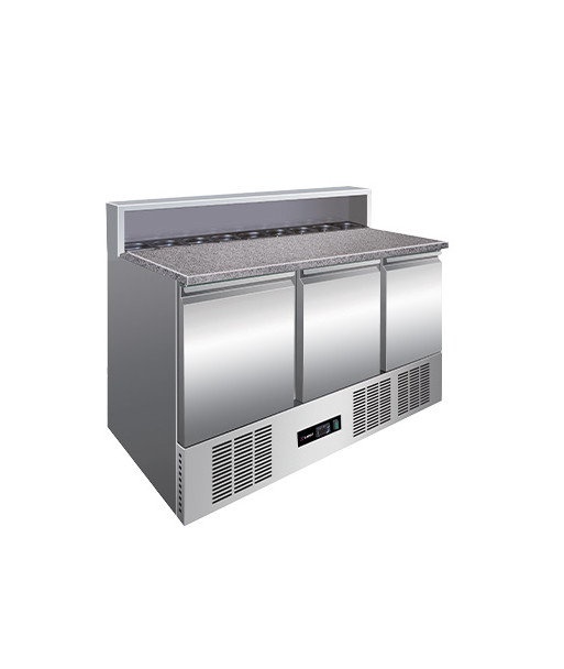 REFRIGERATED PIZZA COUNTER - 8 x GN 1/6 - 3 DOORS REFRIGERATED PIZZA COUNTER - 8 x GN 1/6 - 3 DOORS